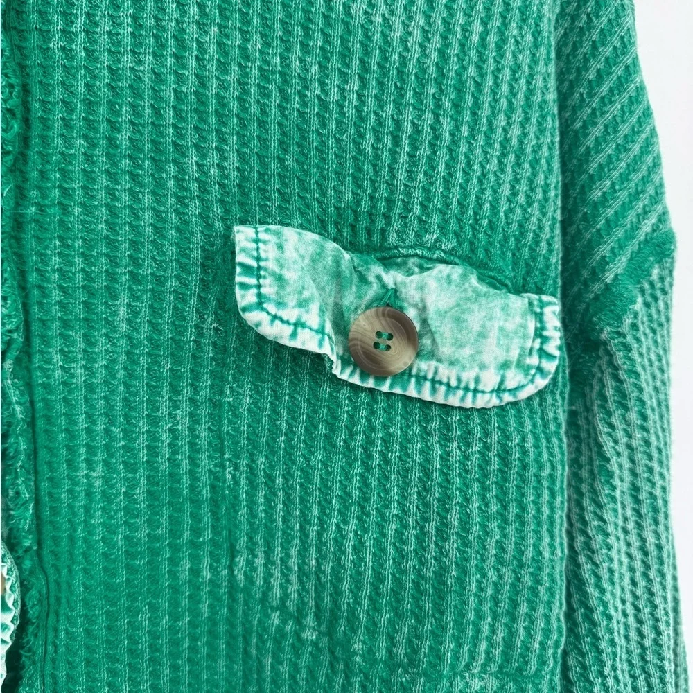 Zenana Outfitters Women's Green Cropped Sweater Cardigan Size L/XL 100% Cotton